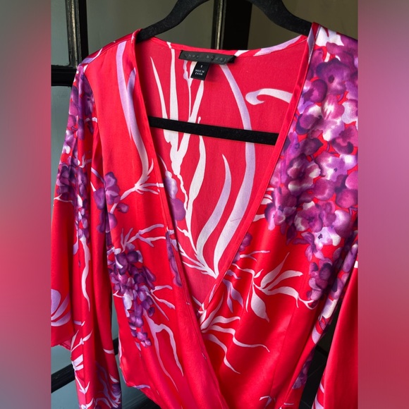 Sheri Bodell Pure Silk Bell Sleeve Blouse - Picture 5 of 5